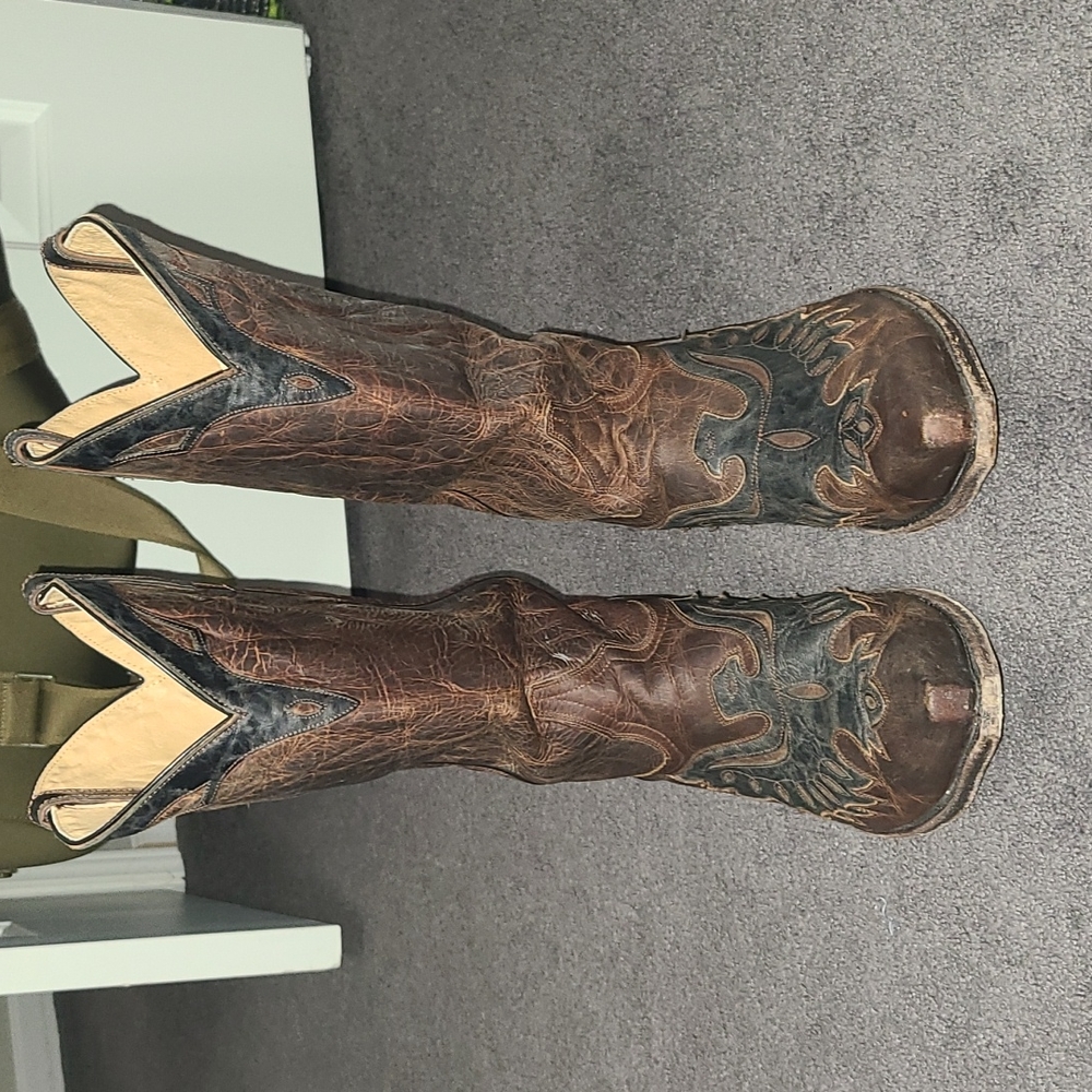 MOONSHINE SPIRIT TWO TONED COWBOY BOOTS (Snip Toe)